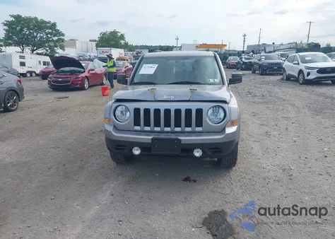 2016 Jeep Patriot Latitude из США, поврежденный, VIN 1C4NJRFB1GD758819